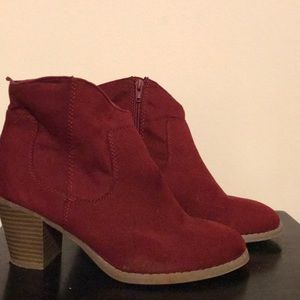 cute & comfy booties your festival closet needs